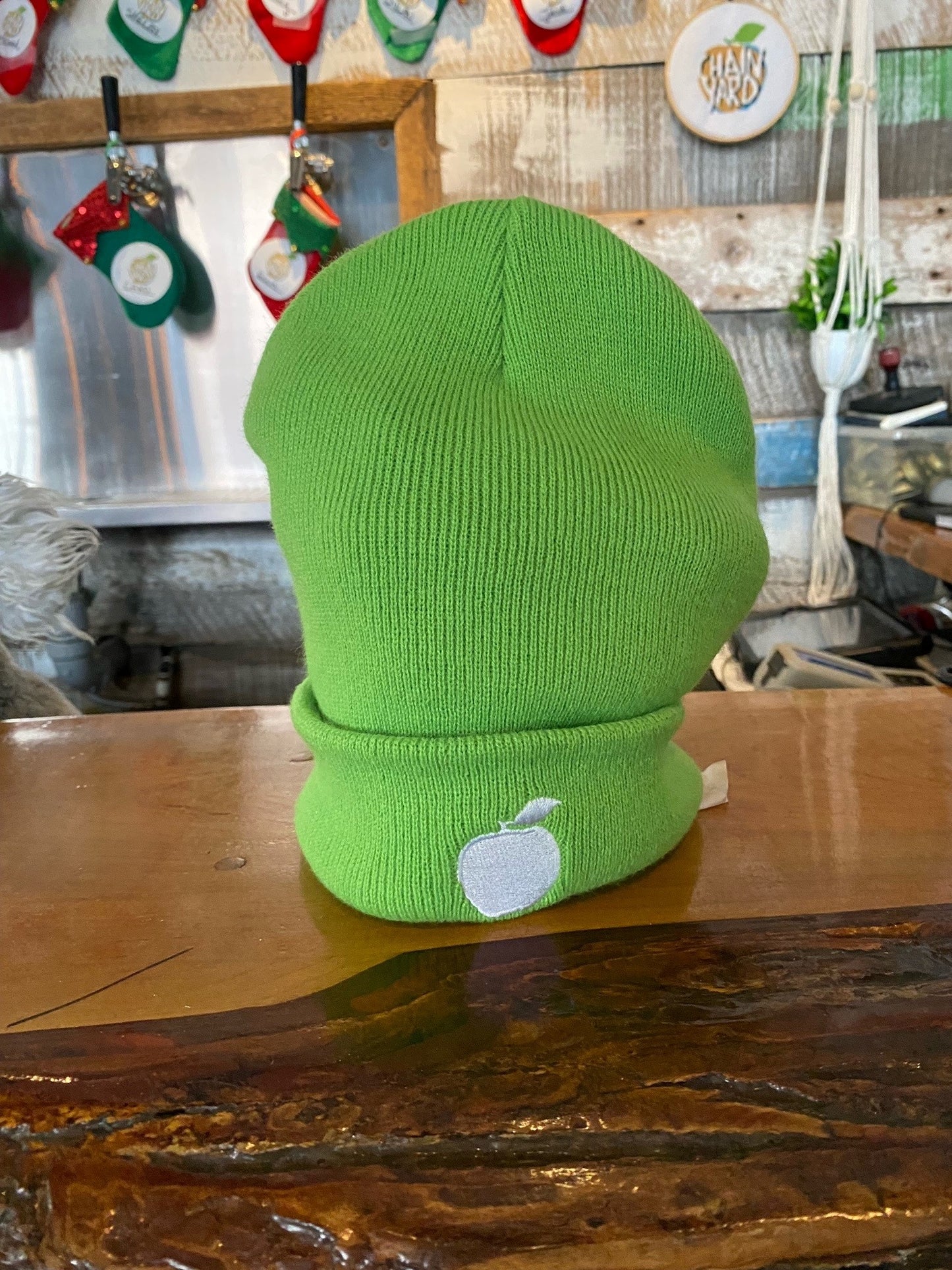 Chain Yard Toques